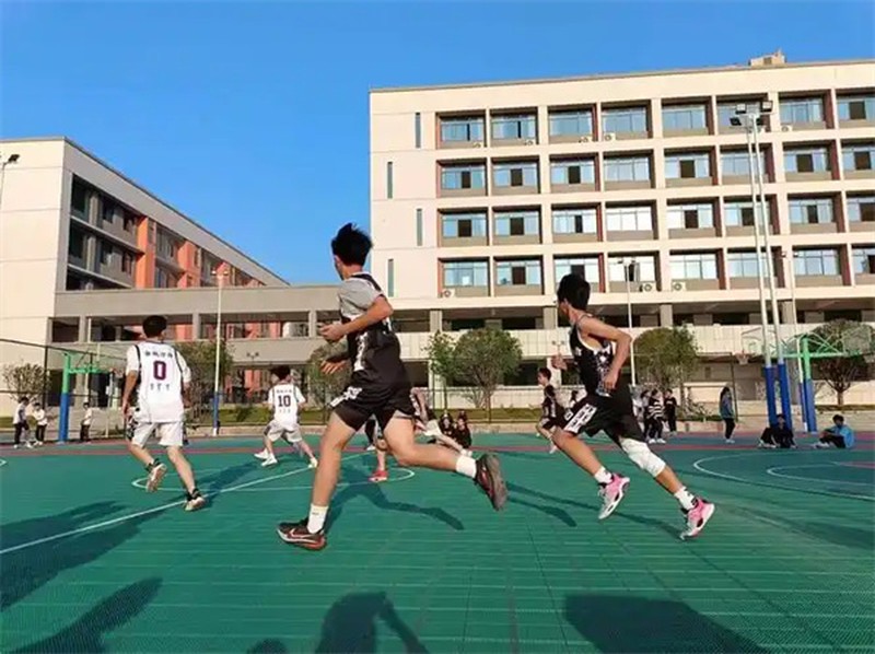 金秋方舟高中办学资质及校园环境